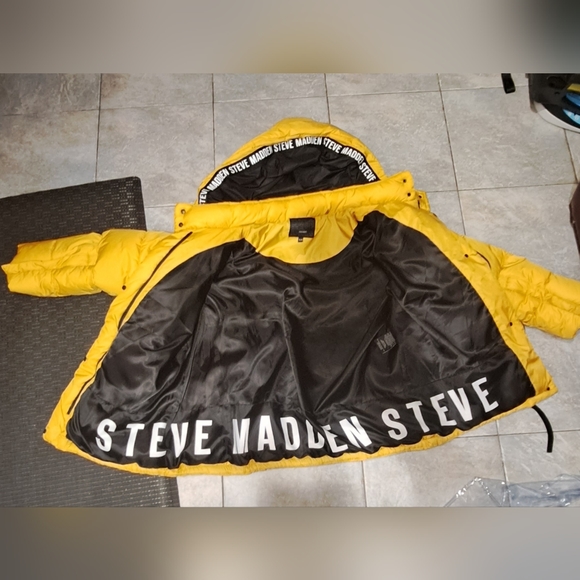 NWOT Steve Madden Puffer XL - Picture 4 of 8
